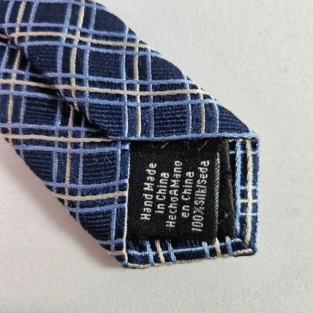 Perry Ellis Portfolio 100% Silk Hand Made Tie‎ Geometric Blue 3.75